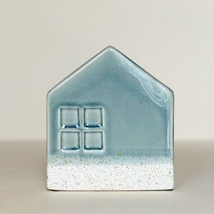 Ceramic House Vase Planter